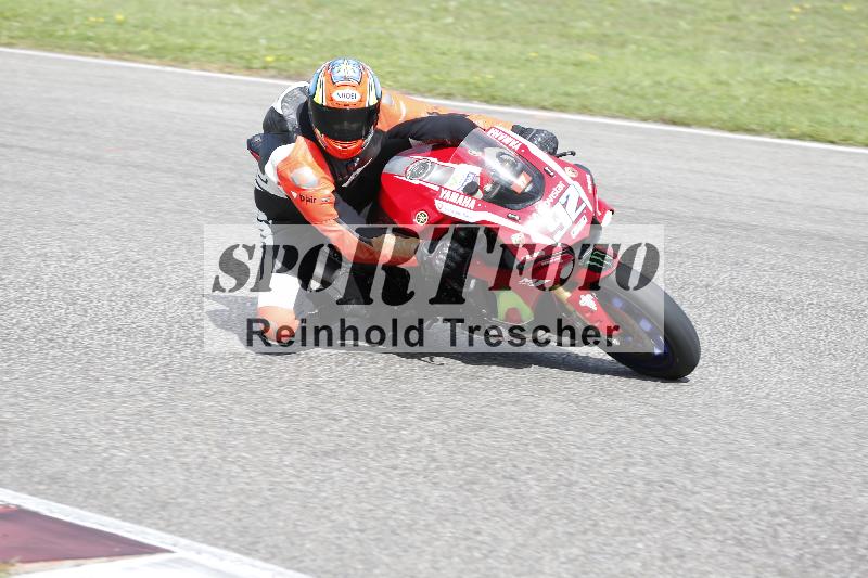 /Archiv-2025/53 16.09.2025 Track Day Domi Aegerter ADR/Gruppe rot/92